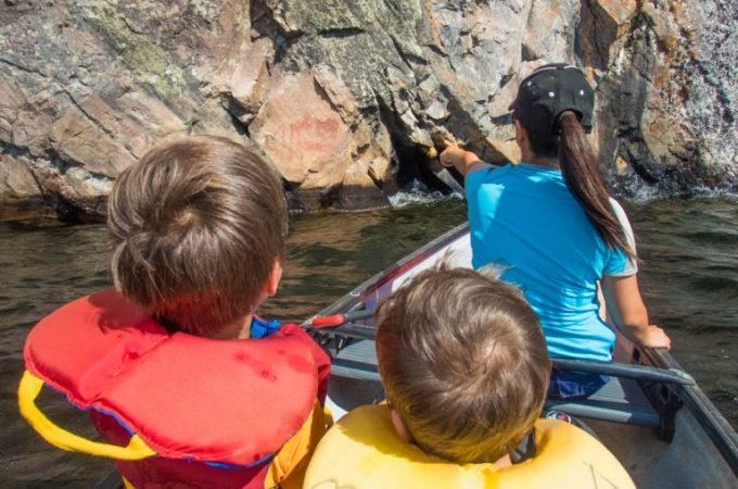 Canoe in Bon Echo Provincial Park